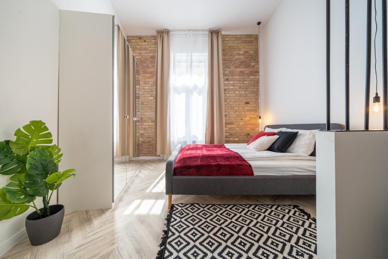 K33- Boutique Apartments, Best Location, By Bqa Budapeste Exterior foto