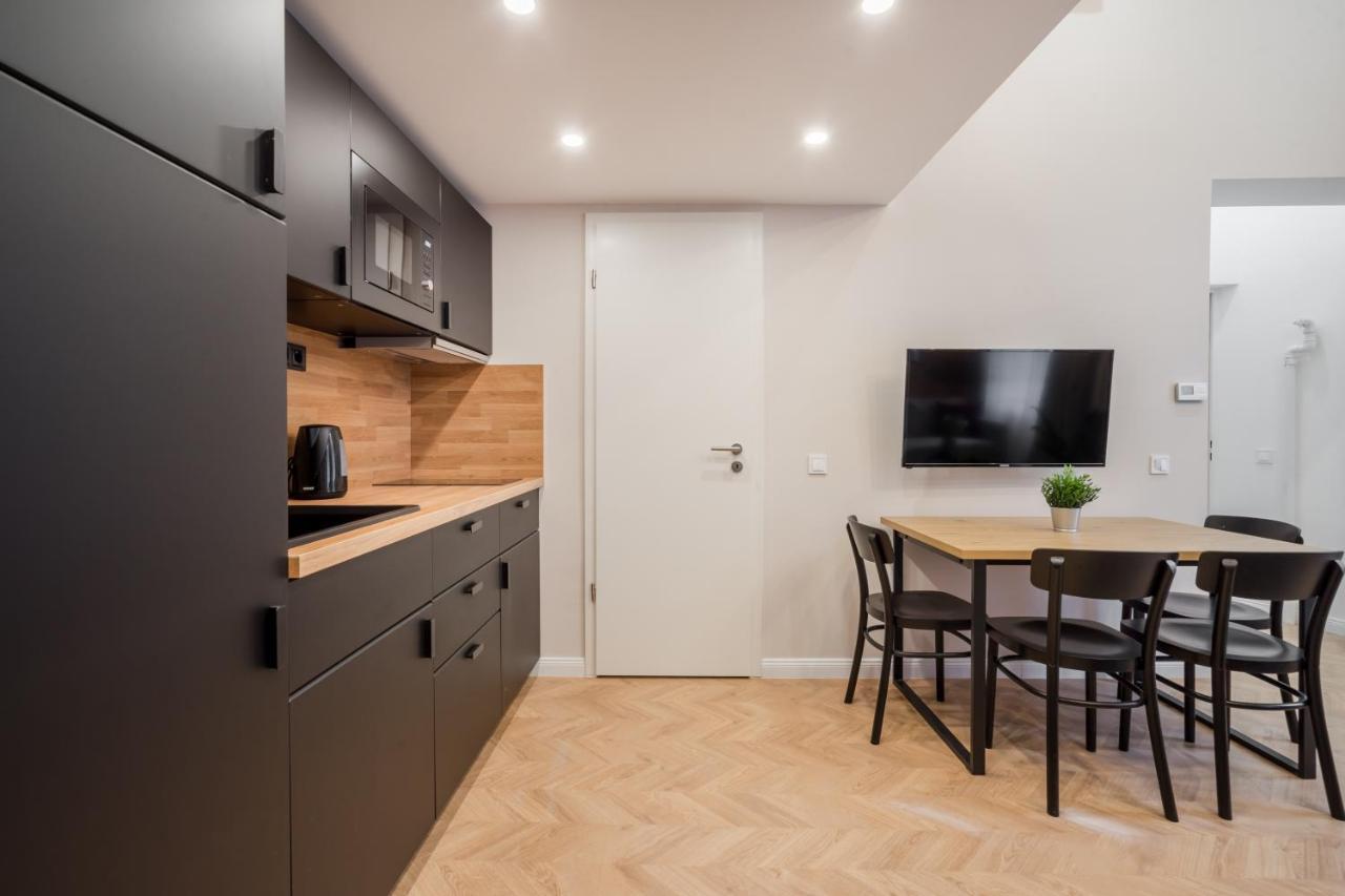 K33- Boutique Apartments, Best Location, By Bqa Budapeste Exterior foto